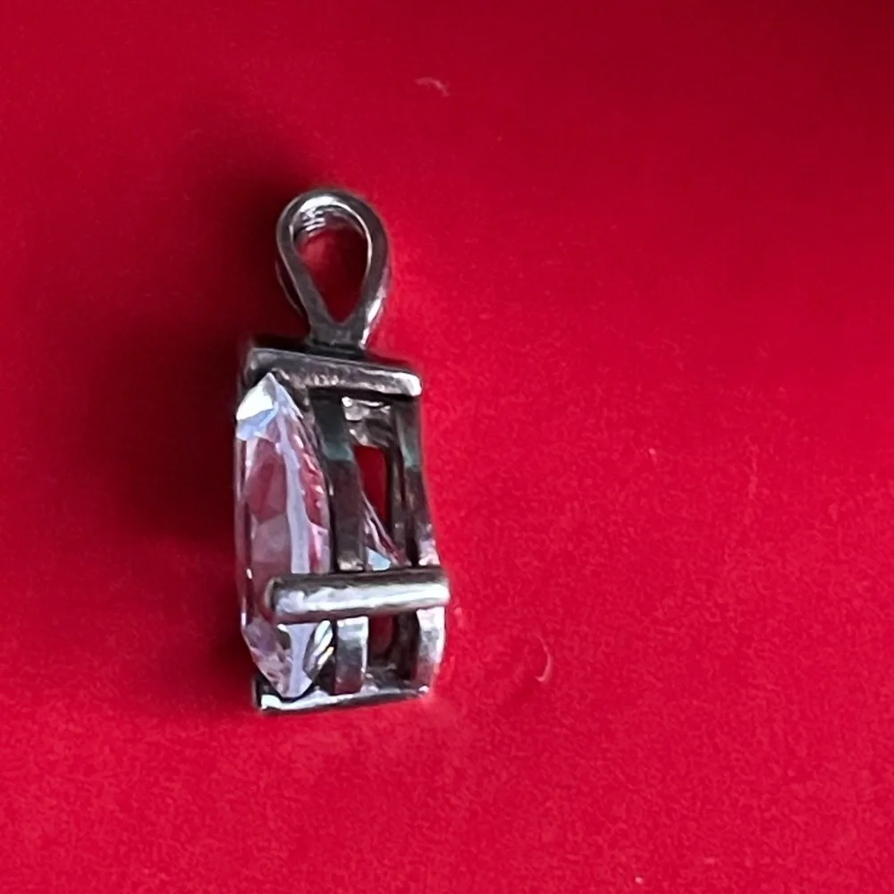 925 Silver Pendant,Elegant Silver Pendant with Clear Gemstone